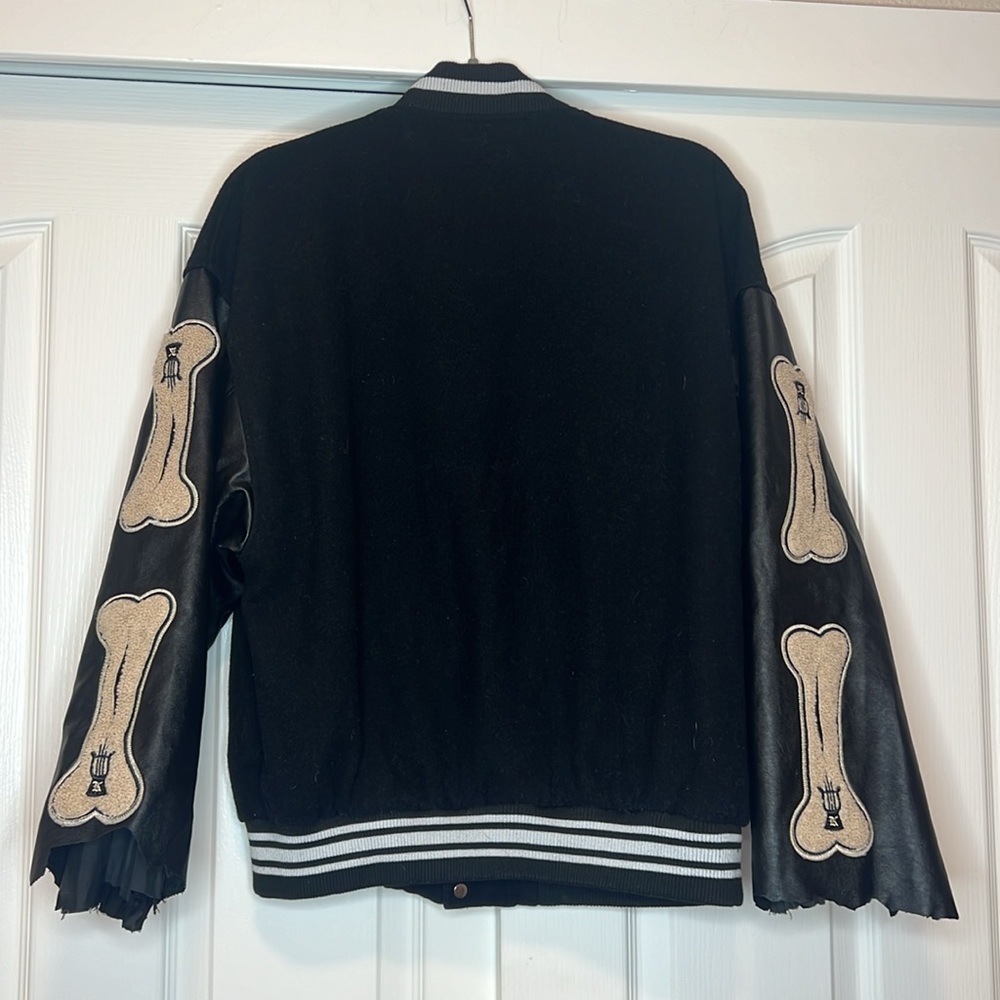Aelfric Eden "Bone" PU Flocking Black Varsity Jacket Mens Size: Medium - Picture 6 of 9